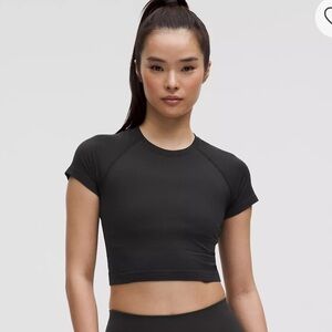 Lululemon Athletica Black Fitted Cap Sleeve Crop Top
